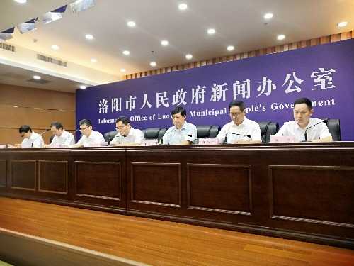 洛阳gdp及产业结构_洛阳诗韵文章结构(2)